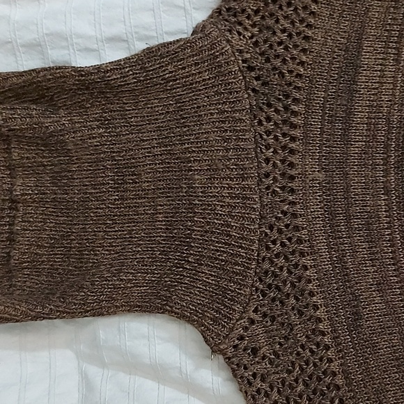 TSP Sweater - Picture 4 of 6